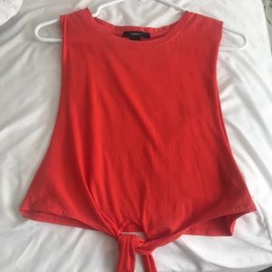 Tie in the front shirt